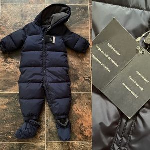 Gap infant snowsuit